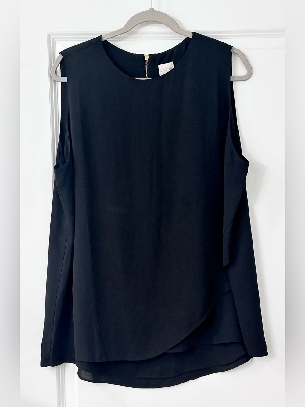 Chico's Black Layered Hem Sleeveless Shell Top Size XL (3) - Picture 1 of 4
